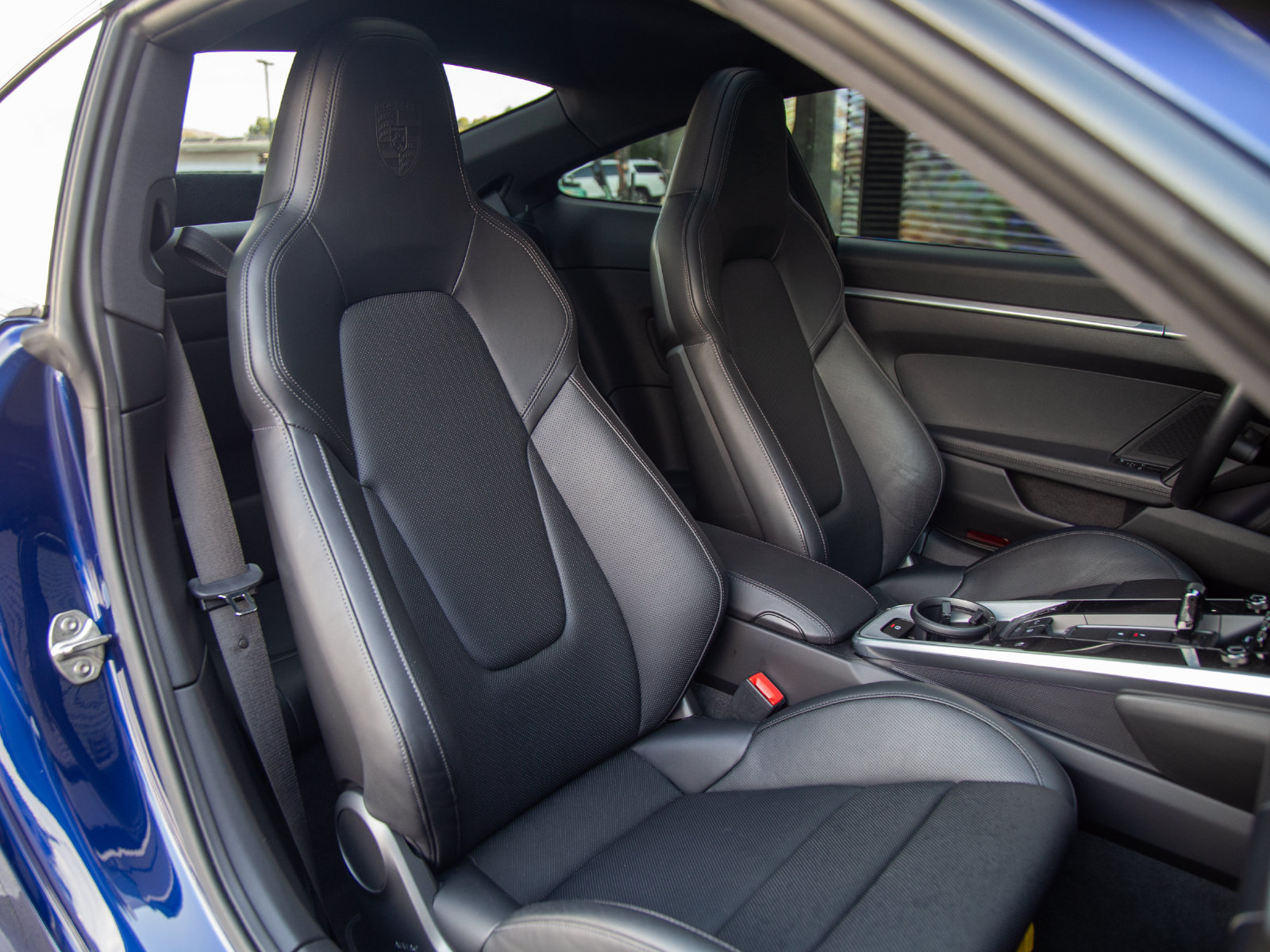 Certified 2024 Porsche 911 Carrera 4 AWD/4WD image 22