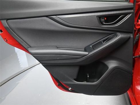 Used 2020 Subaru Crosstrek 2.0i Premium w/ Moonroof Package 2 image 24