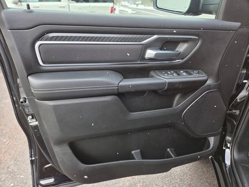 New 2026 RAM 1500 4x4 Crew Cab image 9