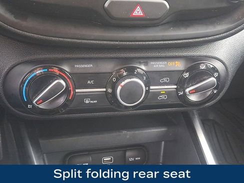 Used 2020 Kia Soul LX FWD image 13
