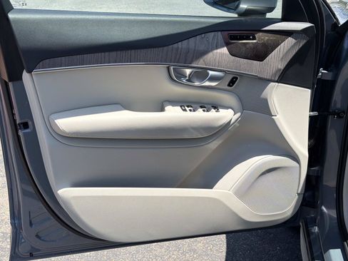 Certified 2023 Volvo XC90 B6 Plus w/ Protection Package Premier AWD/4WD image 15