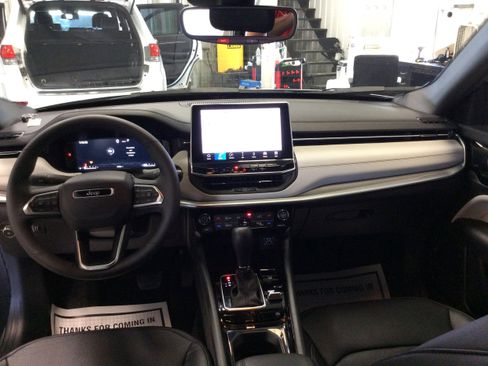 Used 2025 Jeep Compass Limited w/ Elite Group image 19