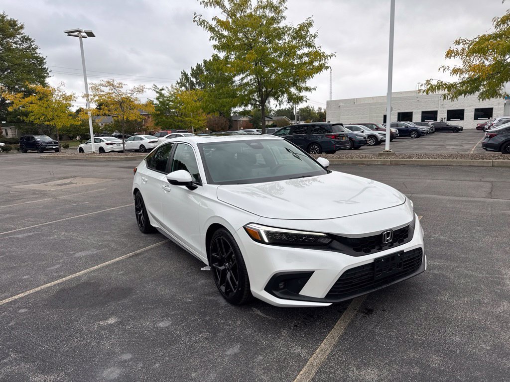 Certified 2024 Honda Civic Sport Touring image 2