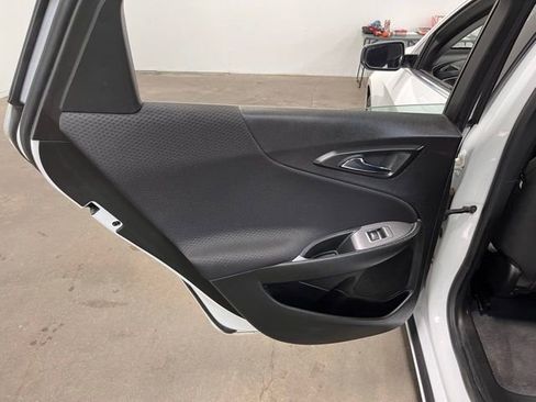 Used 2023 Chevrolet Malibu LT image 19