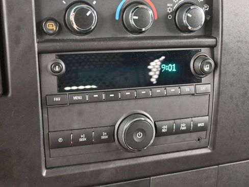 Used 2024 GMC Savana 2500 w/ Driver Convenience Package RWD image 20