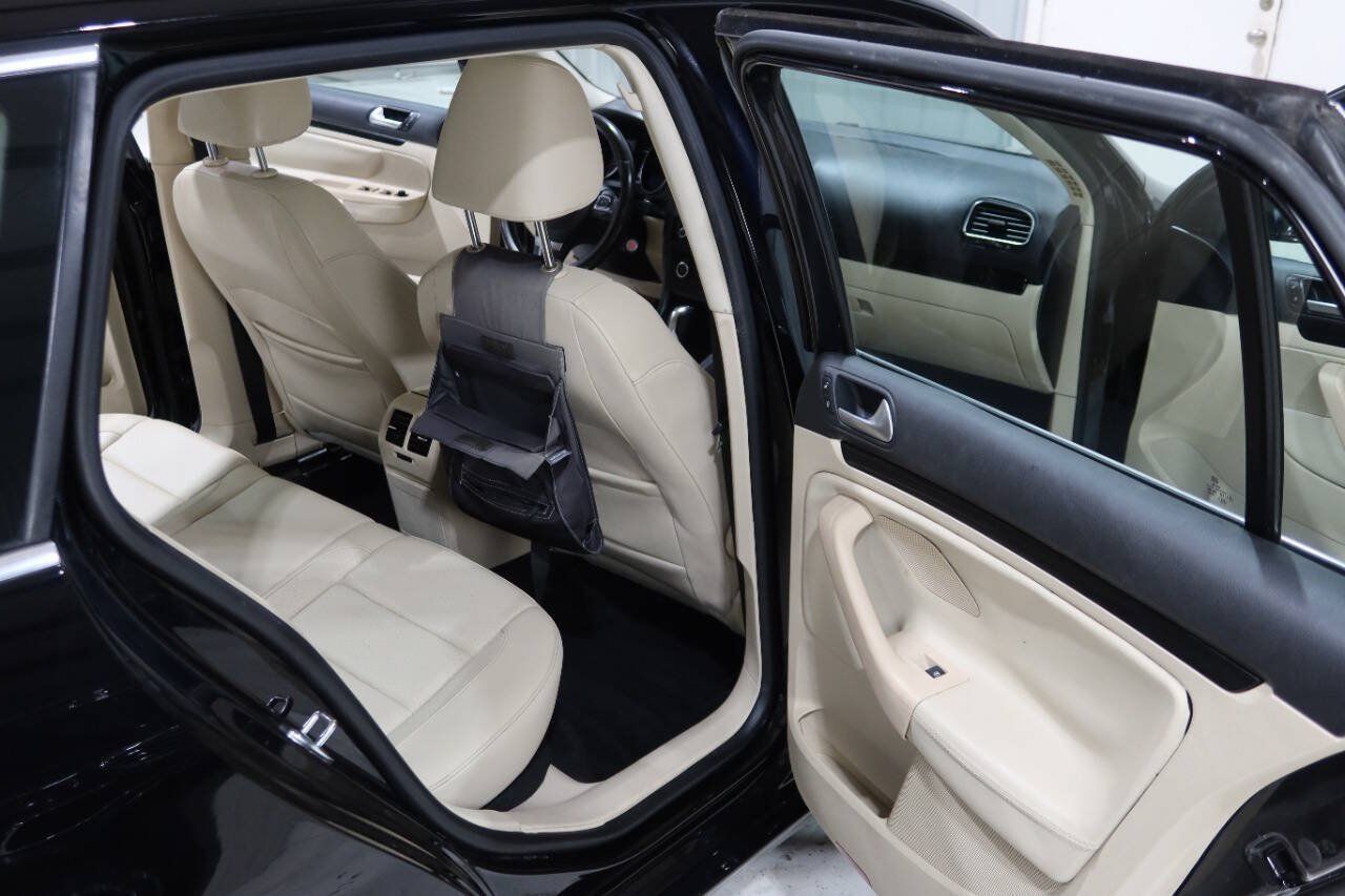 Used 2014 Volkswagen Jetta TDI FWD image 13