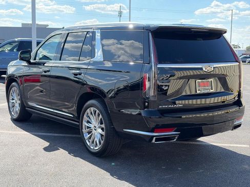 Used 2021 Cadillac Escalade Premium Luxury w/ Driver Assist Tech Package AWD/4WD image 8