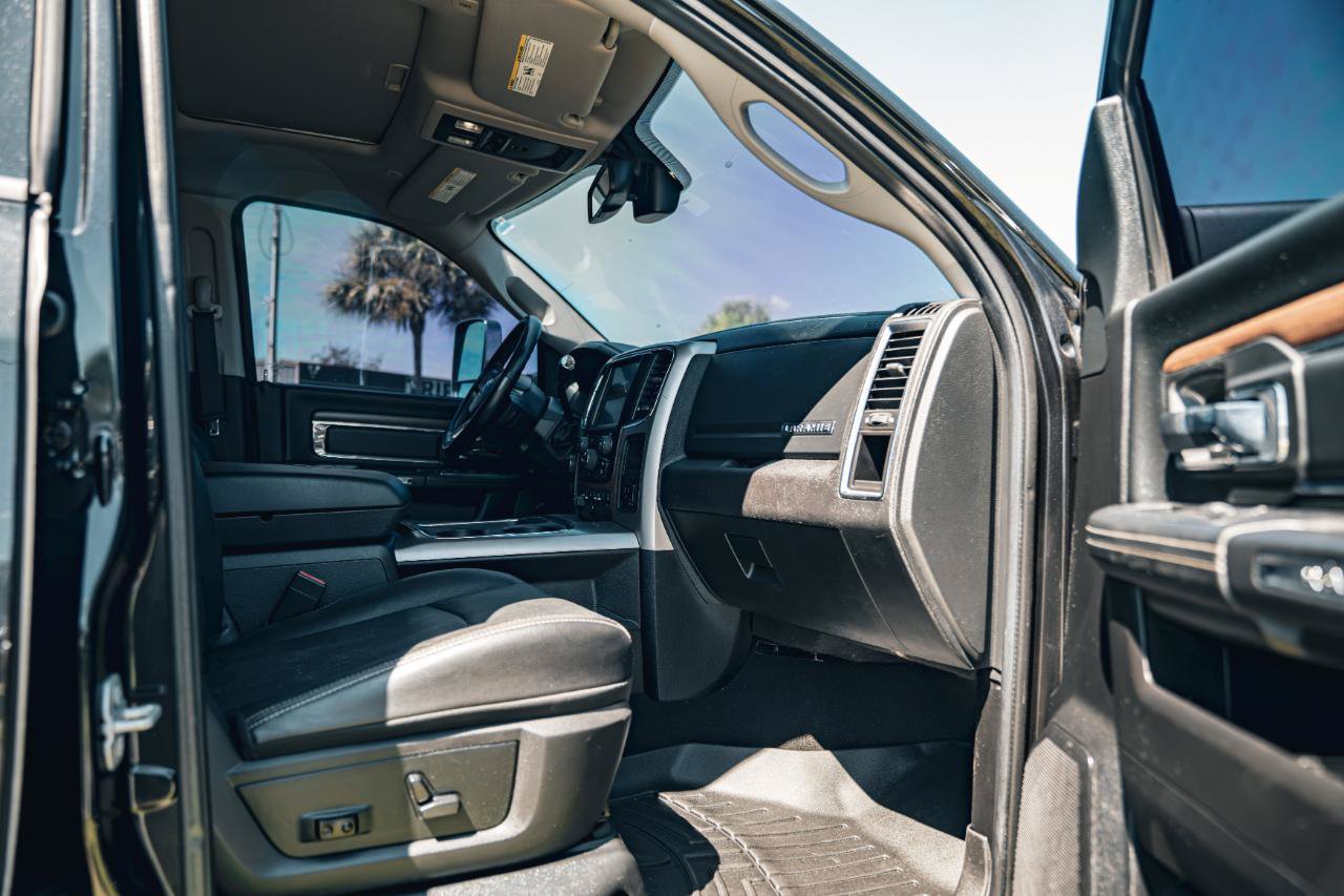 Used 2017 RAM 2500 Laramie w/ Sport Appearance Group AWD/4WD image 16