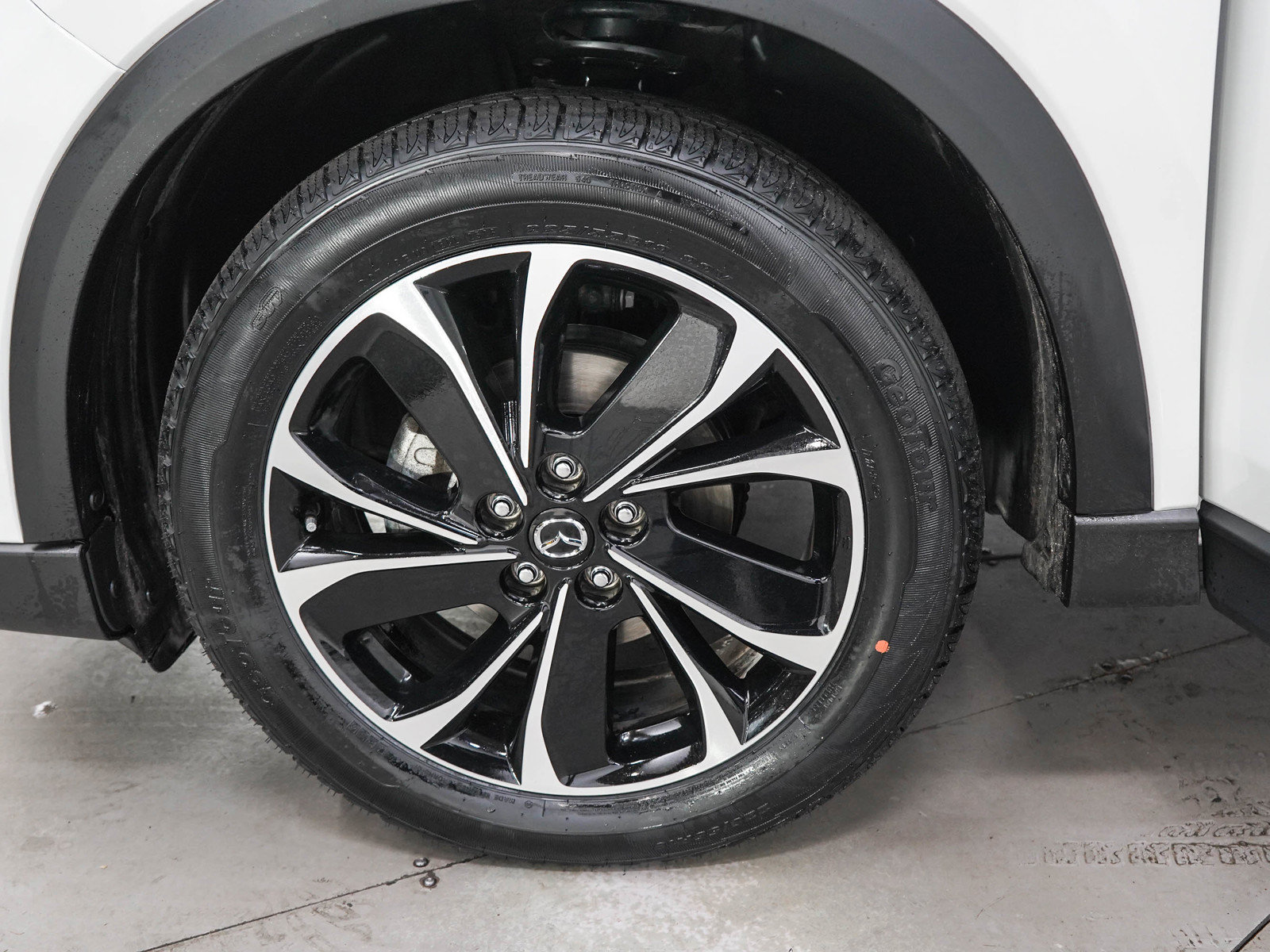 Used 2023 MAZDA CX-5 AWD 2.5 S w/ Premium Package image 30