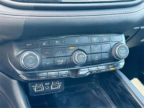 Certified 2023 Dodge Durango Citadel image 16