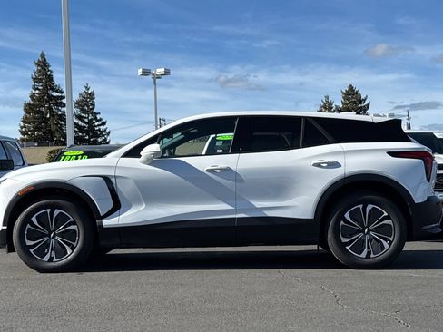 Used 2026 Chevrolet Blazer EV LT image 8