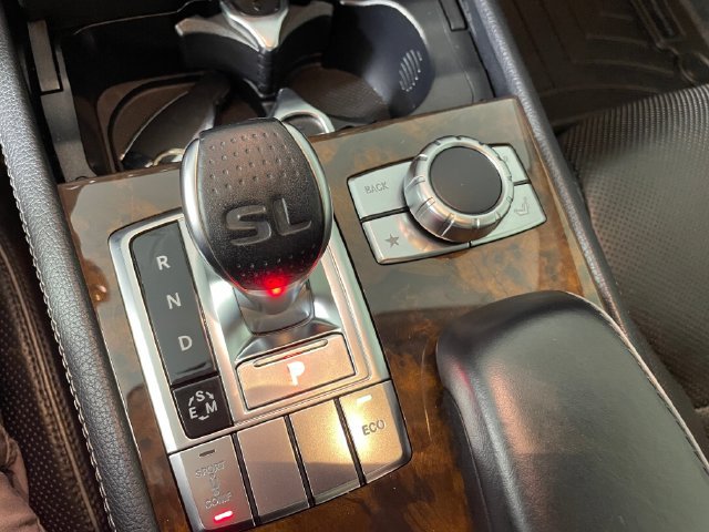 Used 2013 Mercedes-Benz SL 550 image 12