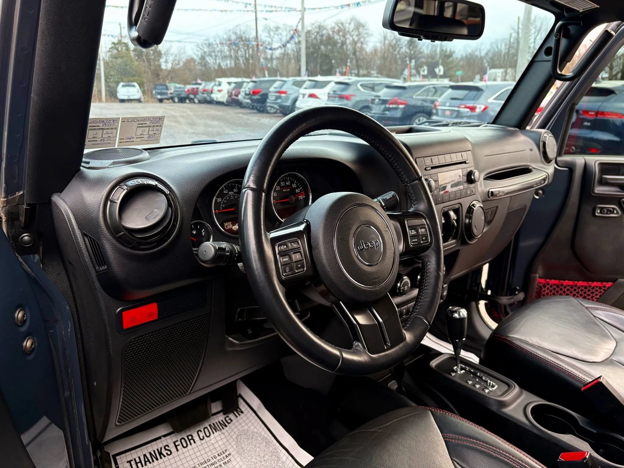 Used 2017 Jeep Wrangler Unlimited Rubicon AWD/4WD image 13