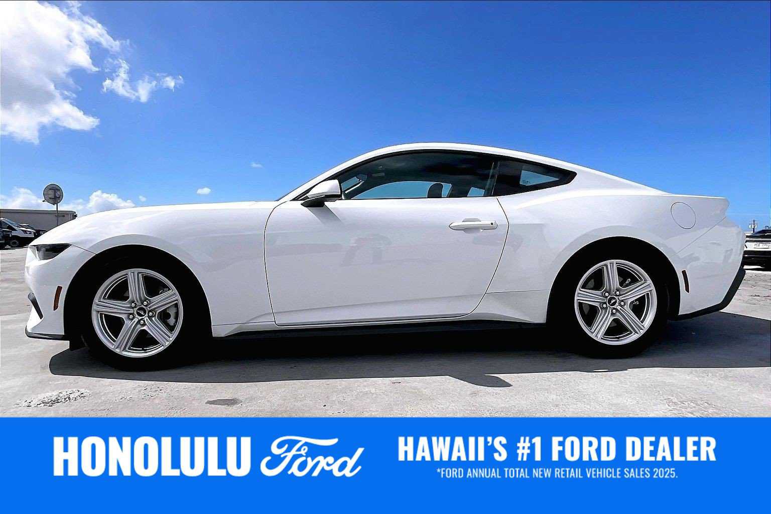 Used 2026 Ford Mustang Coupe RWD image 3