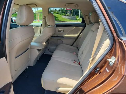 Used 2009 Toyota Venza FWD image 23