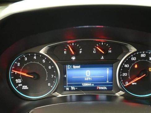 Used 2019 Chevrolet Equinox LT FWD image 9