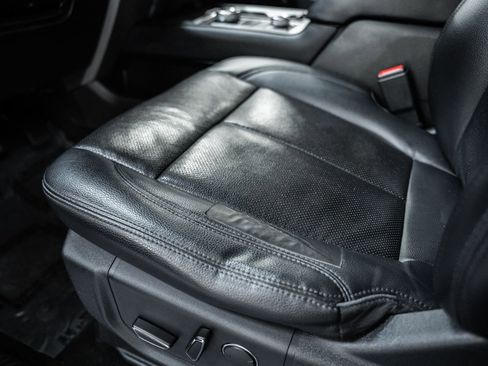 Used 2019 Ford Expedition Max XLT w/ Equipment Group 202A image 50