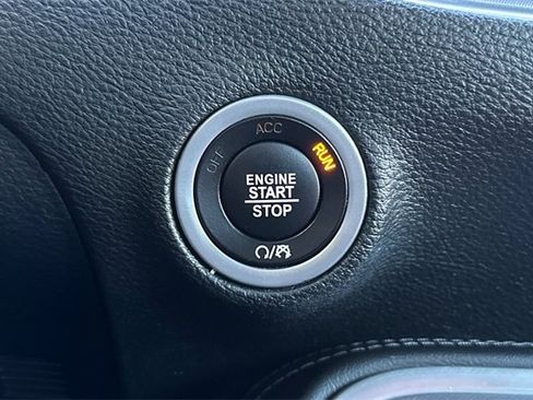 Certified 2022 Dodge Challenger GT image 20