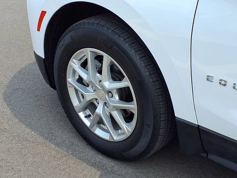 Used 2022 Chevrolet Equinox LT FWD image 29
