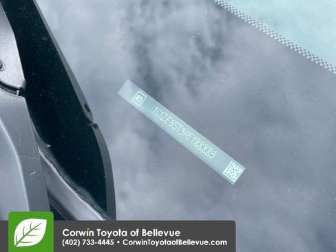 Used 2024 Chevrolet Malibu LT image 31