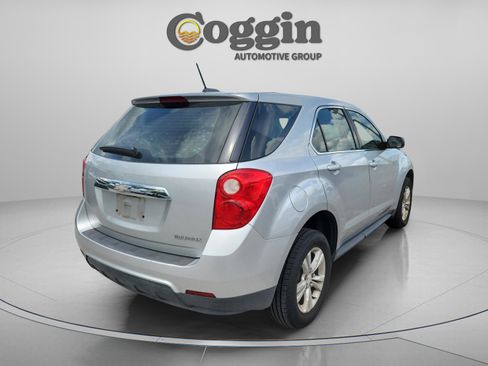Used 2015 Chevrolet Equinox LS FWD image 3