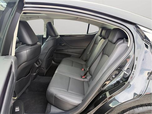 Used 2021 Lexus ES 350 w/ Premium Package FWD image 39