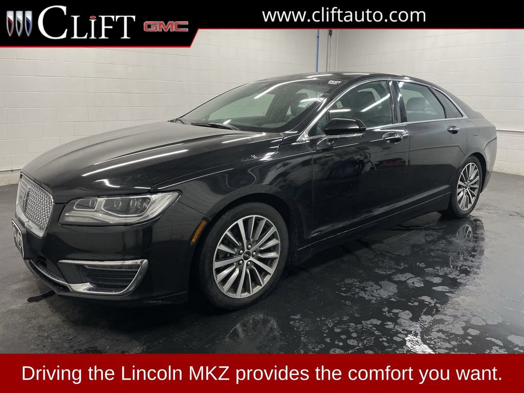Used 2020 Lincoln MKZ FWD image 1
