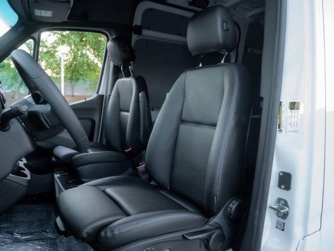New 2025 Mercedes-Benz Sprinter 2500 image 15