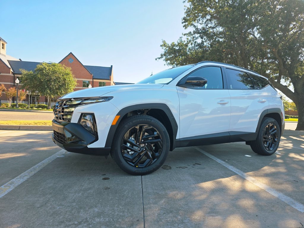 New 2026 Hyundai Tucson Limited AWD/4WD image 3