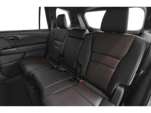 Used 2025 Honda Passport Black Edition image 16