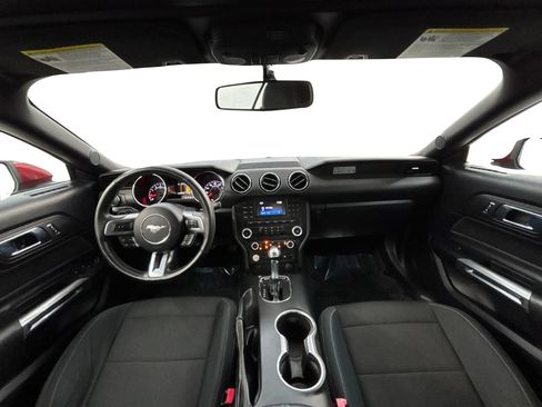 Used 2015 Ford Mustang Convertible RWD image 16