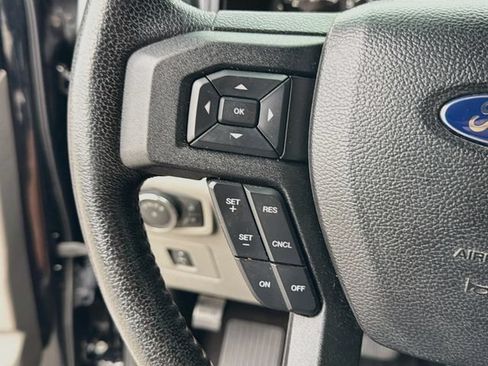 Used 2016 Ford F150 XLT w/ Equipment Group 302A Luxury AWD/4WD image 33
