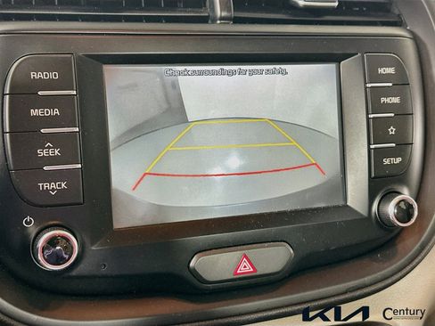 Certified 2021 Kia Soul LX FWD image 13