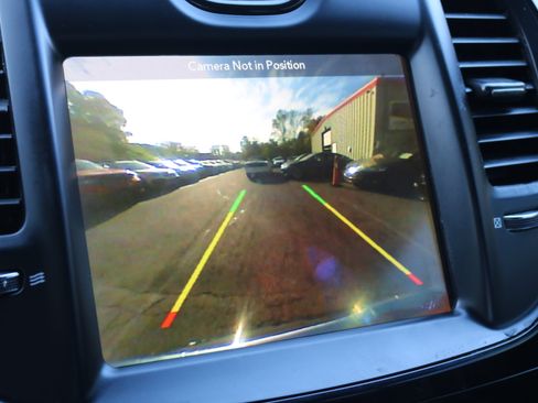 Used 2019 Chrysler 300 S image 14