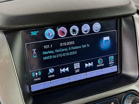 Used 2016 Chevrolet Suburban LT w/ Luxury Package AWD/4WD image 17