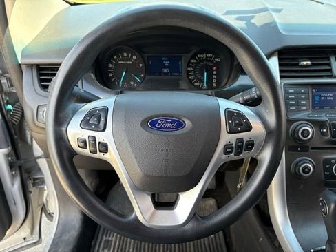 Used 2014 Ford Edge SE FWD image 11