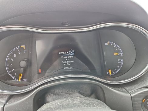 Used 2020 Jeep Grand Cherokee Limited AWD/4WD image 9
