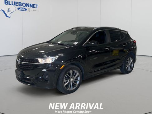 Used 2022 Buick Encore GX Select w/ Sport Touring Package FWD image 1