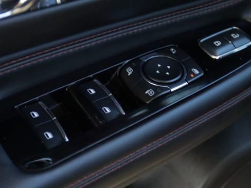 Used 2024 Lincoln Corsair Grand Touring image 22