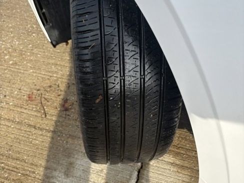 Used 2022 Hyundai Sonata Limited image 3