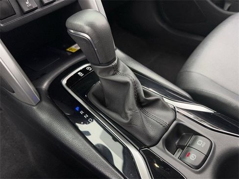 Used 2023 Toyota Corolla Cross XLE image 20