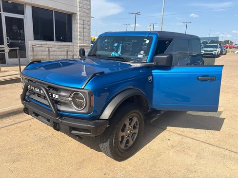 Used 2023 Ford Bronco Big Bend AWD/4WD image 1
