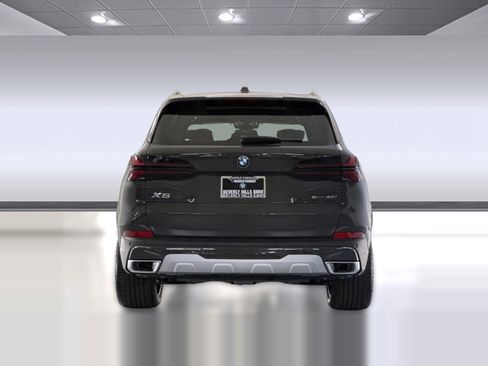 Used 2026 BMW X5 sDrive40i RWD image 9