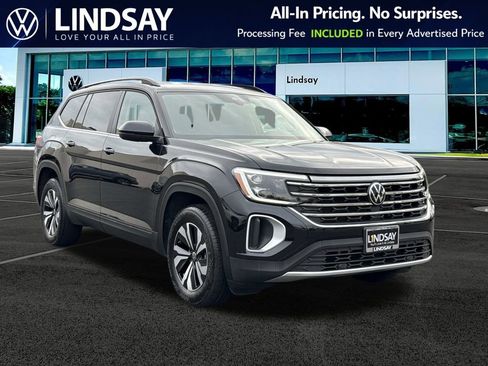 Used 2024 Volkswagen Atlas SE AWD/4WD image 1