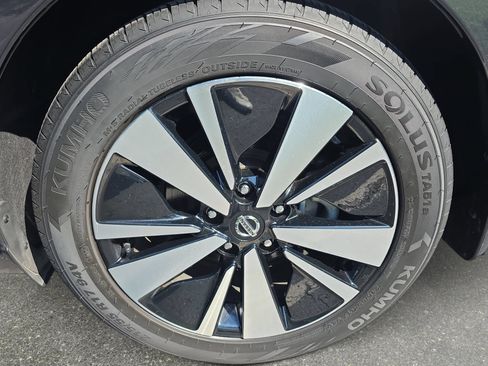 Used 2022 Nissan Altima 2.5 SV w/ SV Premium Package FWD image 31