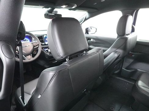 New 2026 Chrysler Pacifica Select w/ S Appearance Package image 23