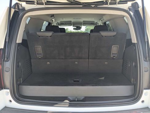 Used 2020 Chevrolet Tahoe LS w/ Enhanced Driver Alert Package RWD image 14