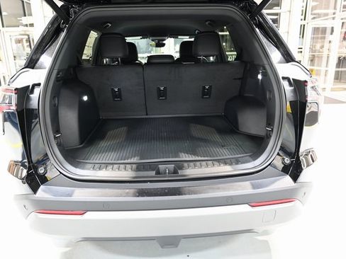 New 2026 Chevrolet Equinox LT w/ Convenience Package II image 25