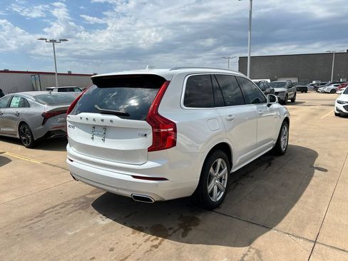 Used 2020 Volvo XC90 T6 Momentum AWD/4WD image 4
