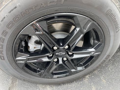 Used 2023 Chevrolet Blazer LT w/ Midnight/Sport Edition image 11